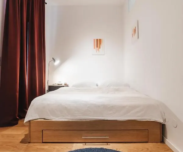Apartmán Cozy Apartment, 2 Private Terraces, 8 Min To Center Vídeň